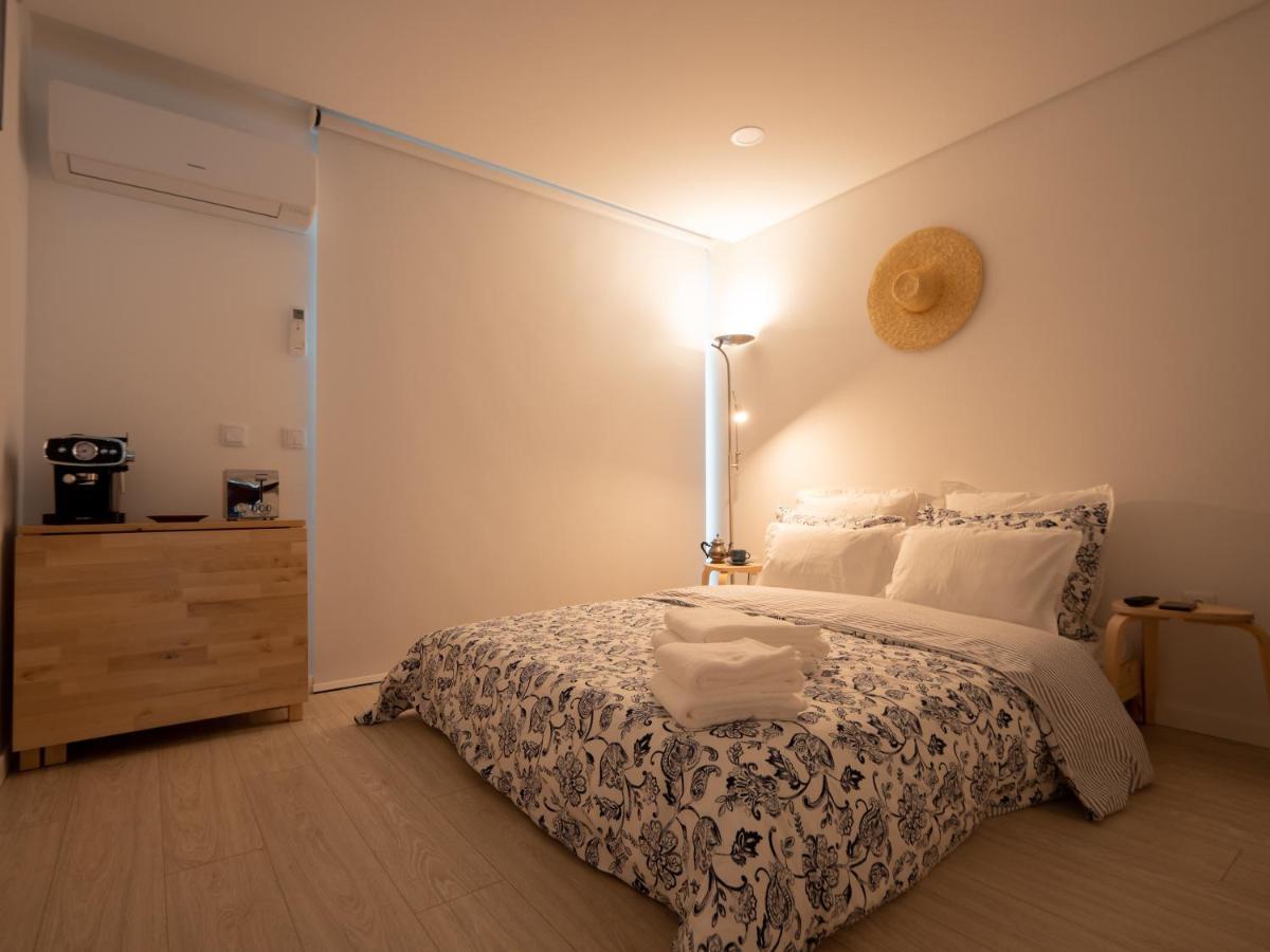Апартаменти Coxim - Com Patio Em Pleno Coracao De Авейру Екстер'єр фото